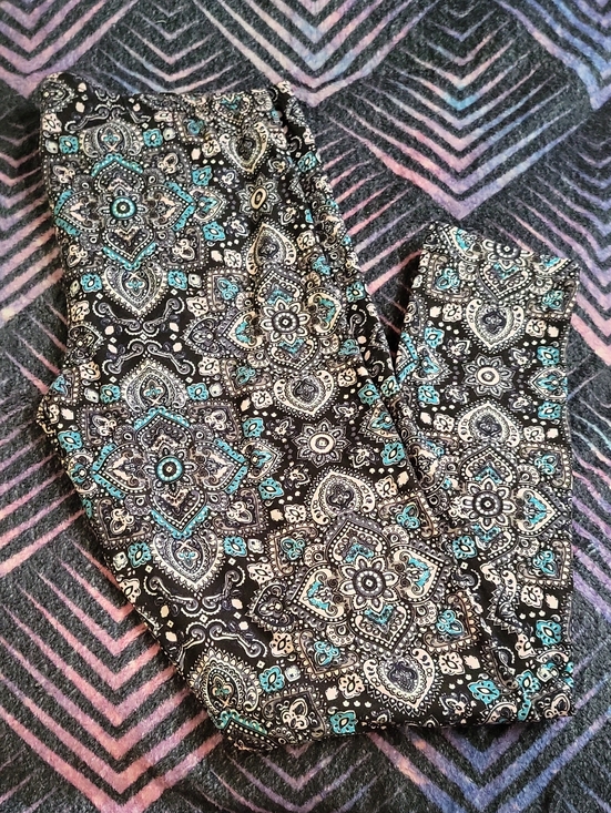 Bobbie Brooks Pants - Bobbie Brooks Womens Teal And Black Pattern Leggings xl